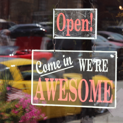 Shop window sign picture from Milwaukee freelance writer, Kevin Katzenberg #freelancewriter #b2bfreelancewriter